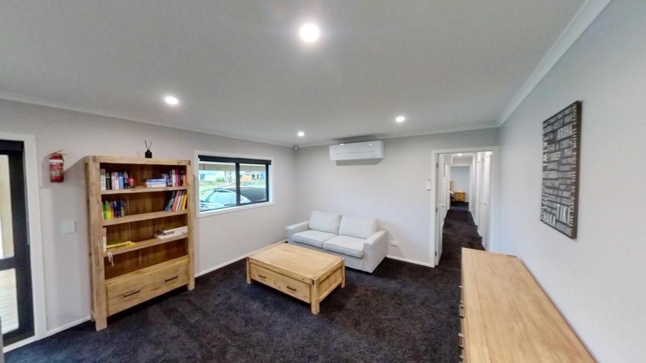 5 Bedroom, Solar On Snowmass Ohakune, Yellow Door エクステリア 写真